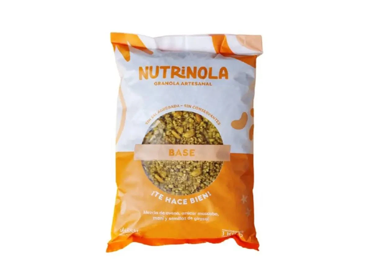mix granola base nutrinola