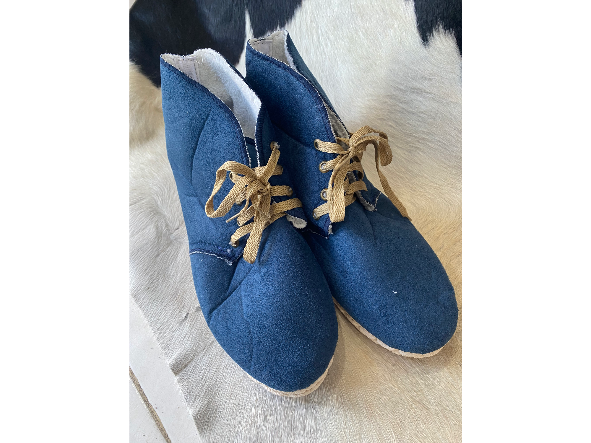 Botitas con corderito azul