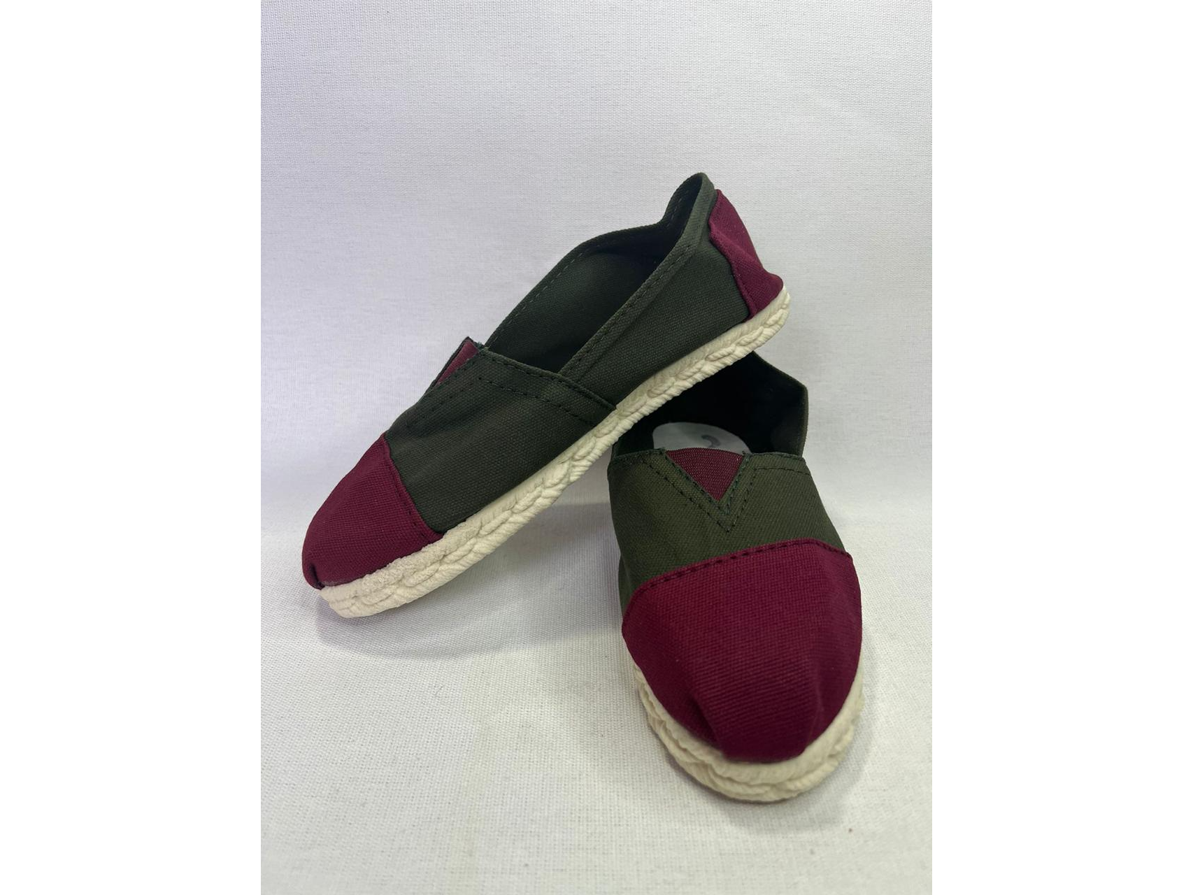 Combinada verde y bordo