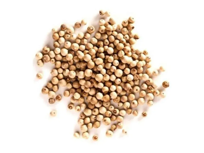 Pimienta blanca en granos