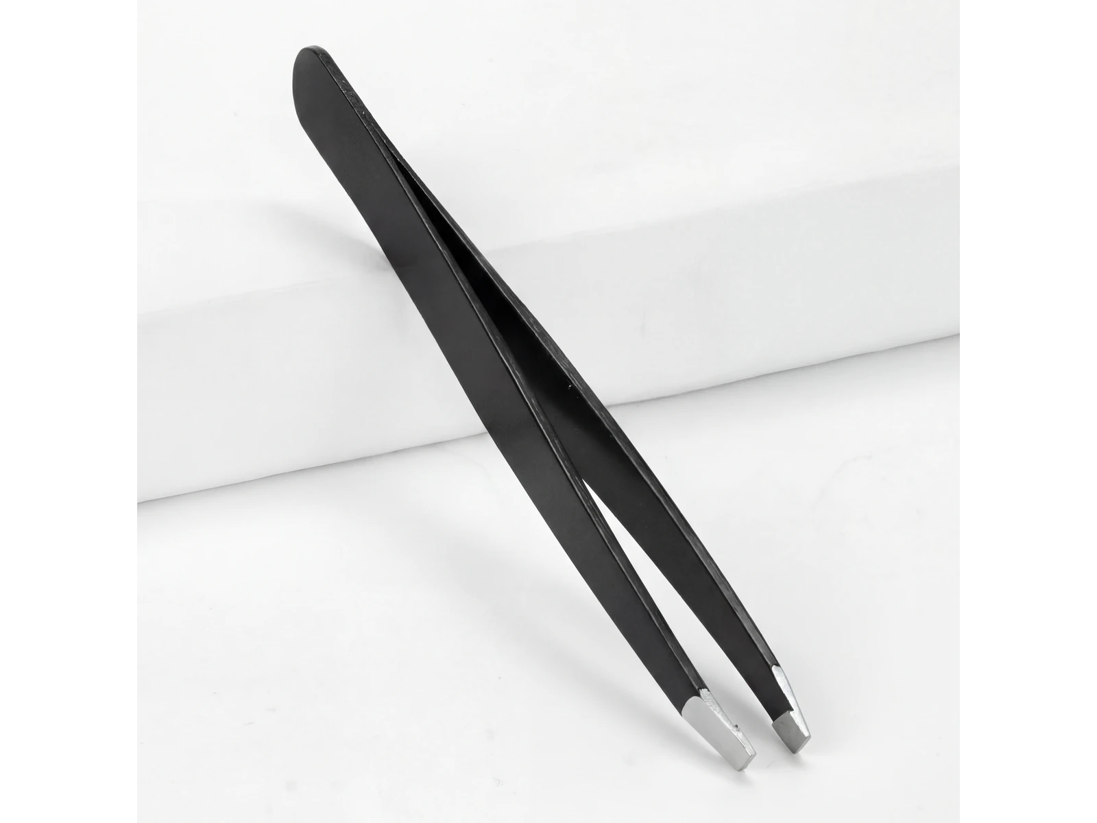 PINZA DE DEPILAR PARA PERFILADO MELY