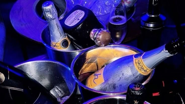 BEBIDAS CON ALCOHOL