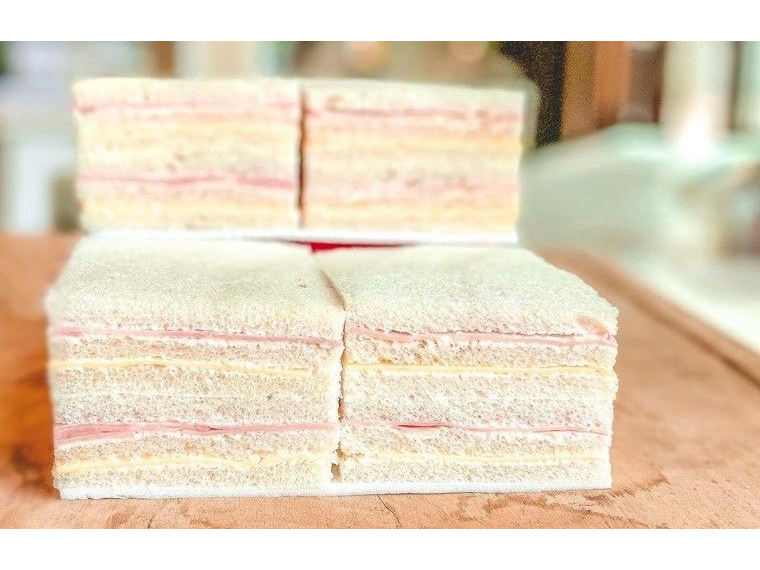 Sándwiches de miga