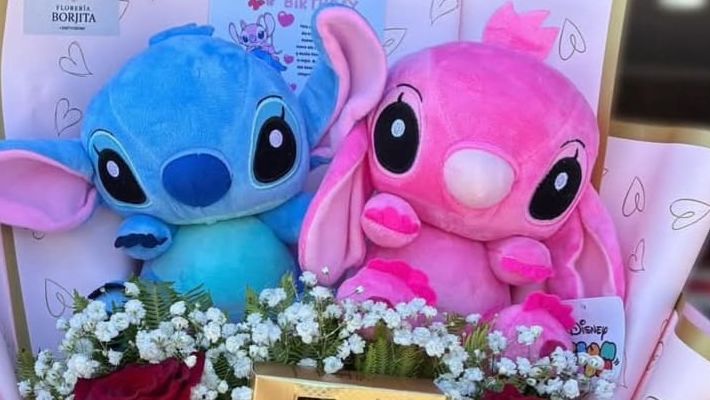 PELUCHES