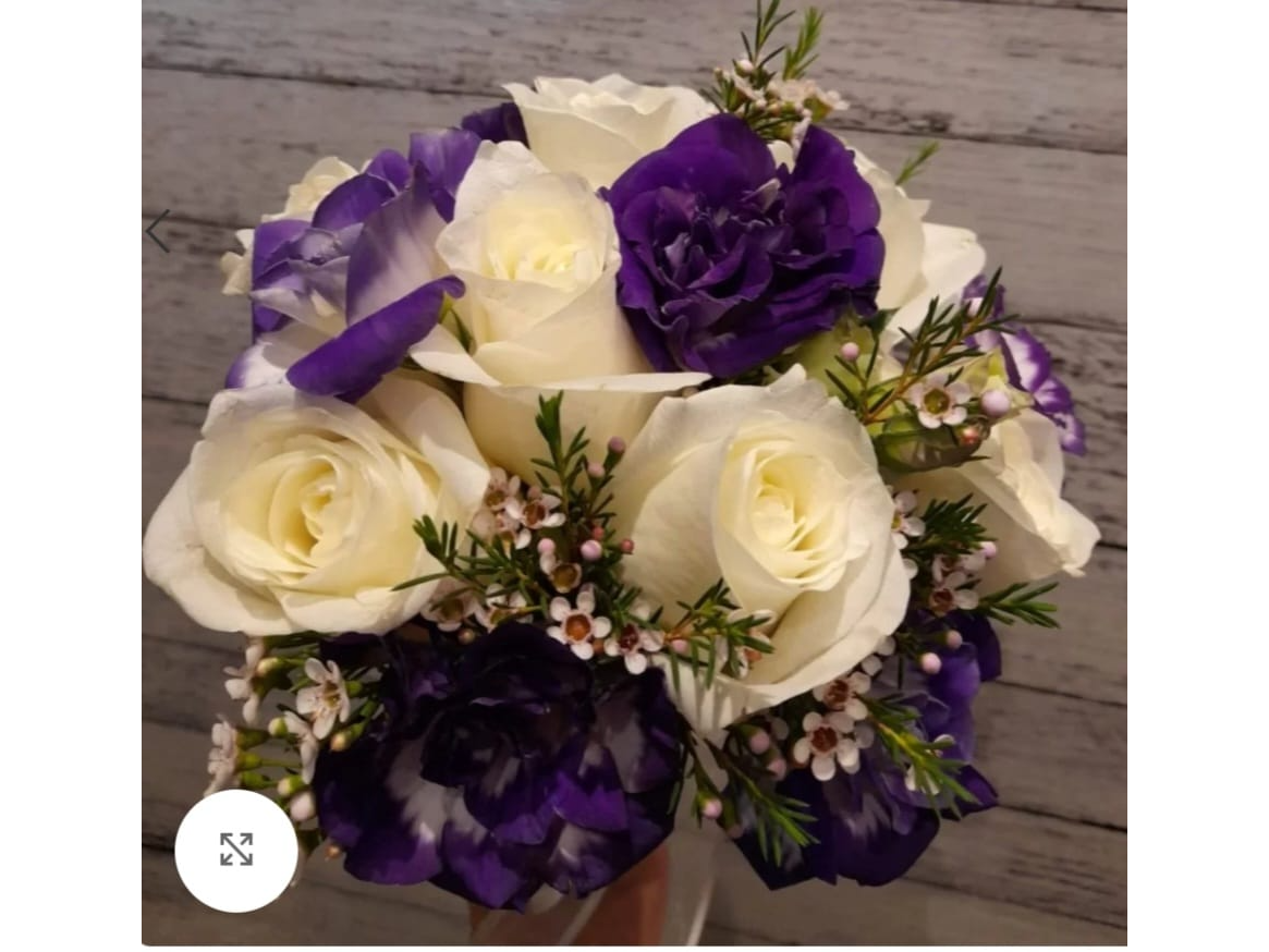 BOUQUET ROSAS Y LISIANTHUS