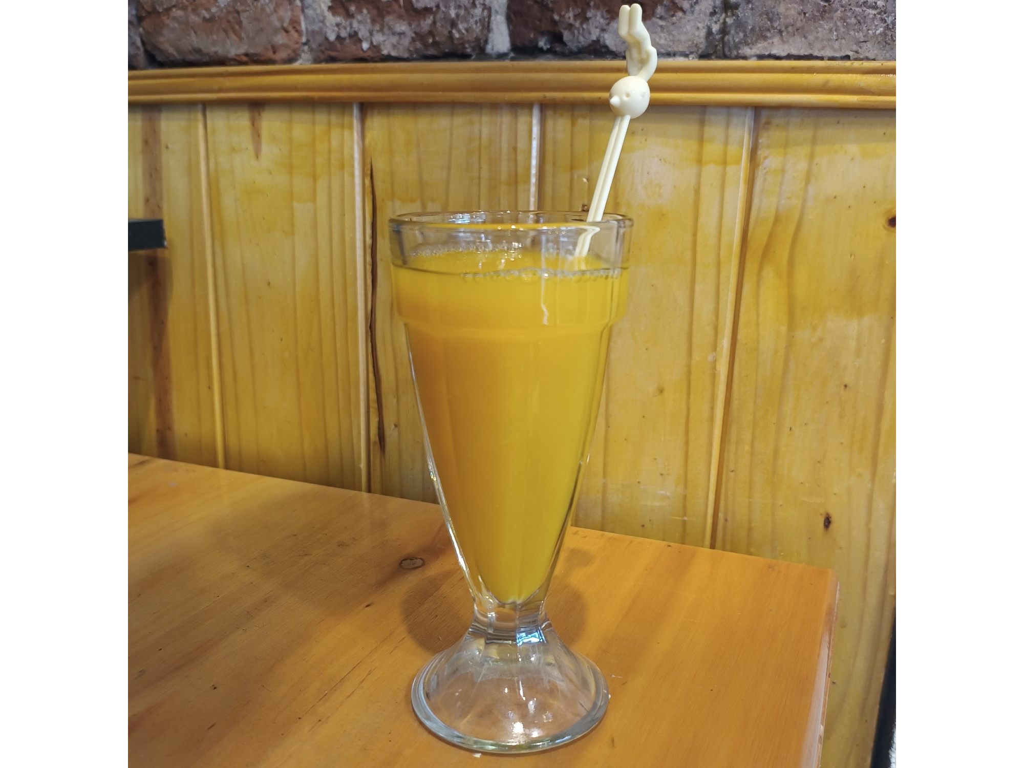 JUGO EXPRIMIDO GRANDE