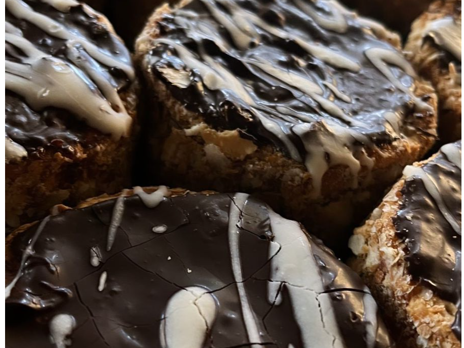 ALFAJORES DE HOJALDRE