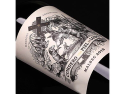 CORDERO CON PIEL DE LOBO