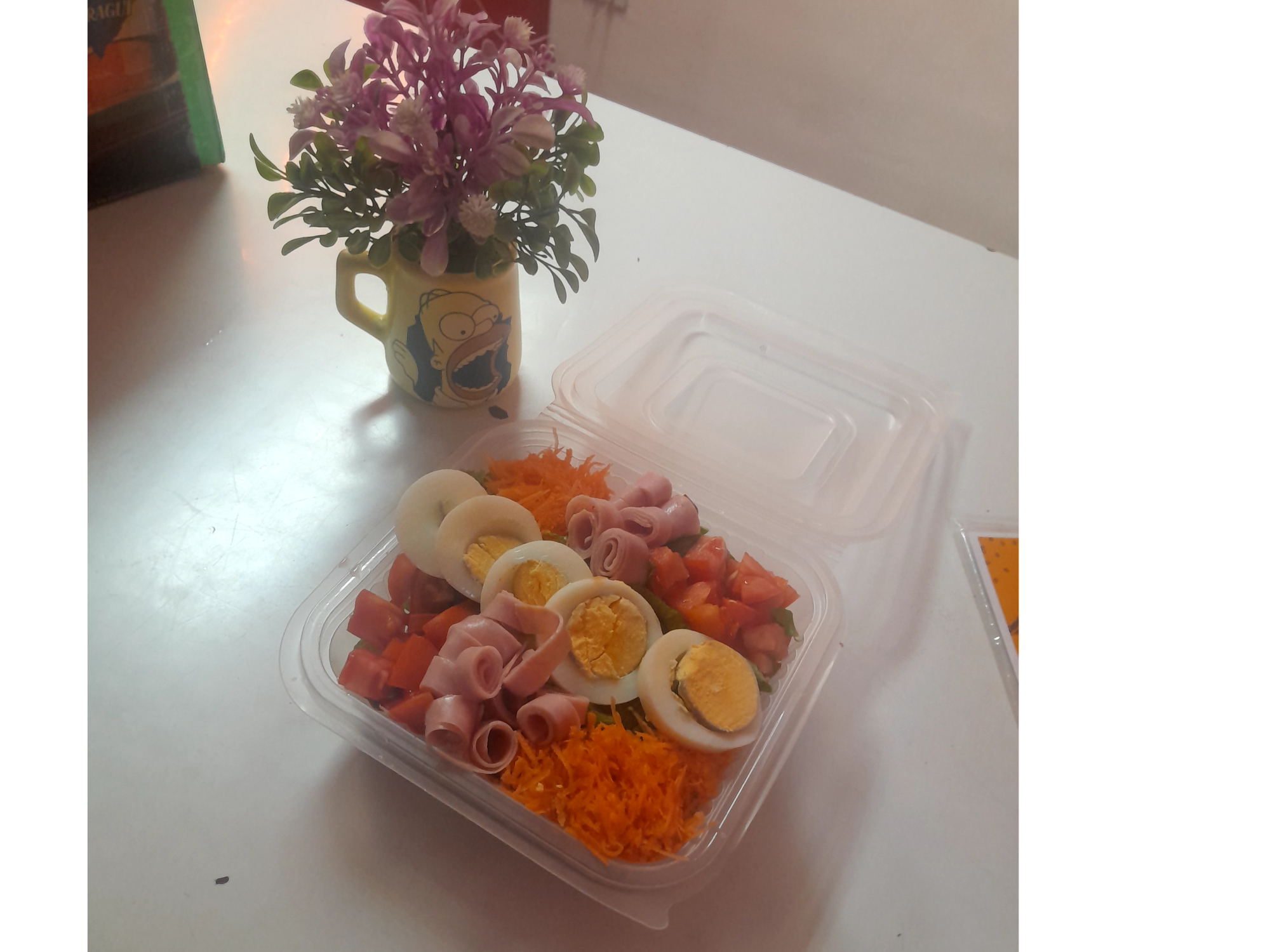 Lechuga-zanahoria-tomate-Jamon y Huevo