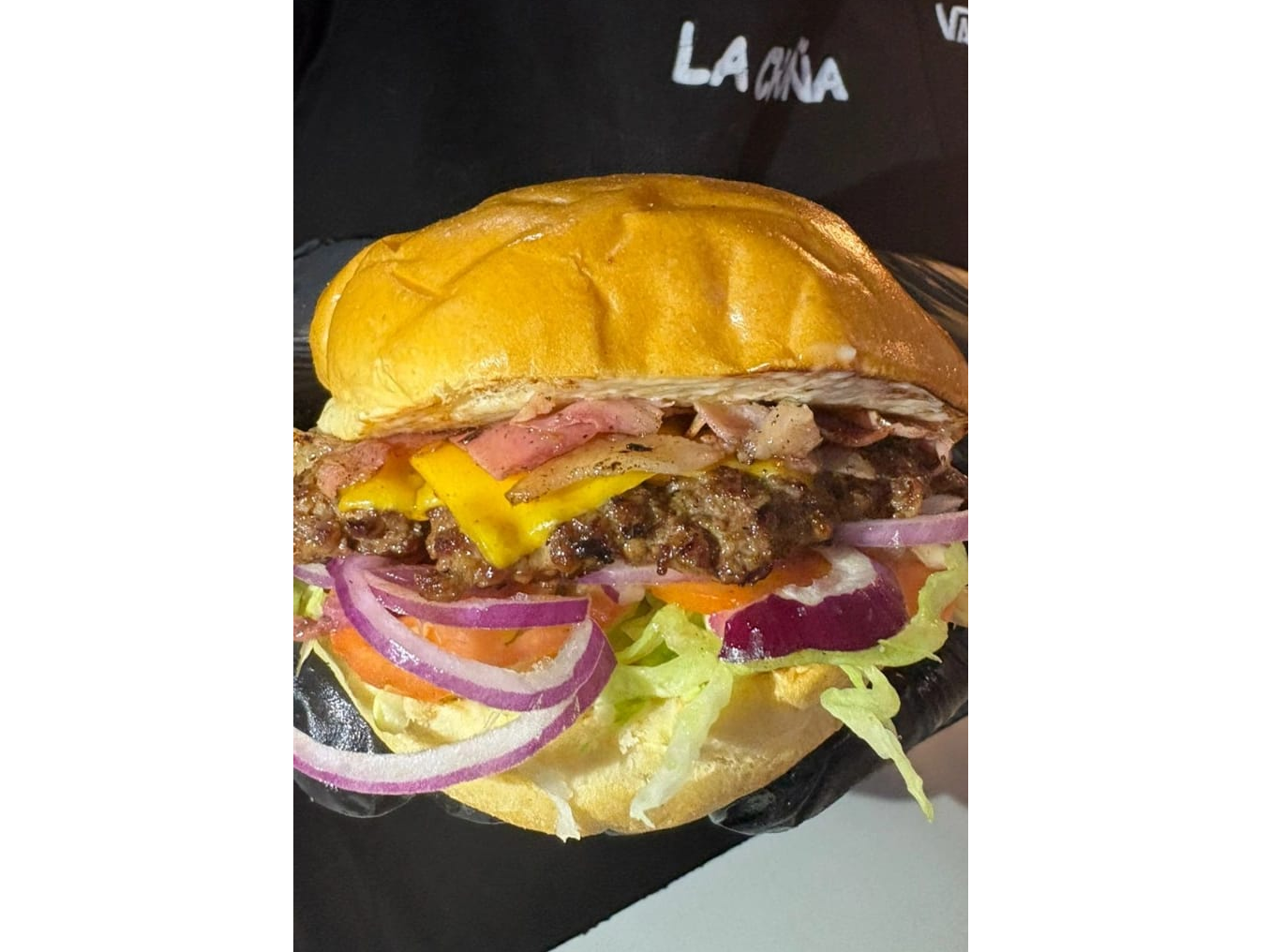 2 HAMBURGUESAS SIMPLES CON PAPAS