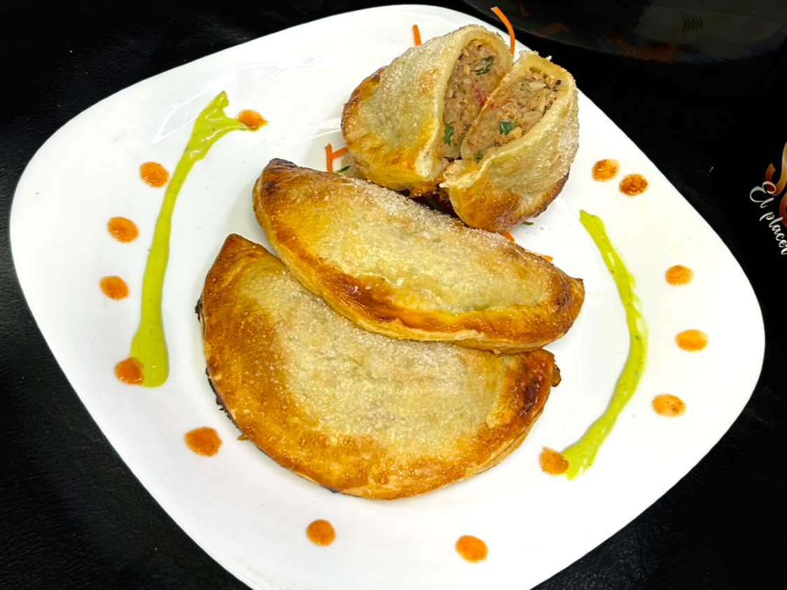 (534) EMPANADA DE VIGILIA