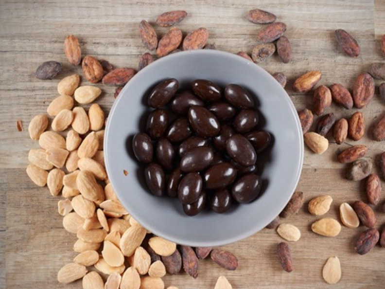 ALMENDRAS CON CHOCOLATE