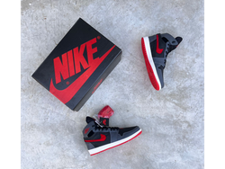 NIKE JORDAN MID 1