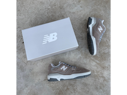 NEW BALANCE 550