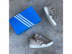 ADIDAS 2000