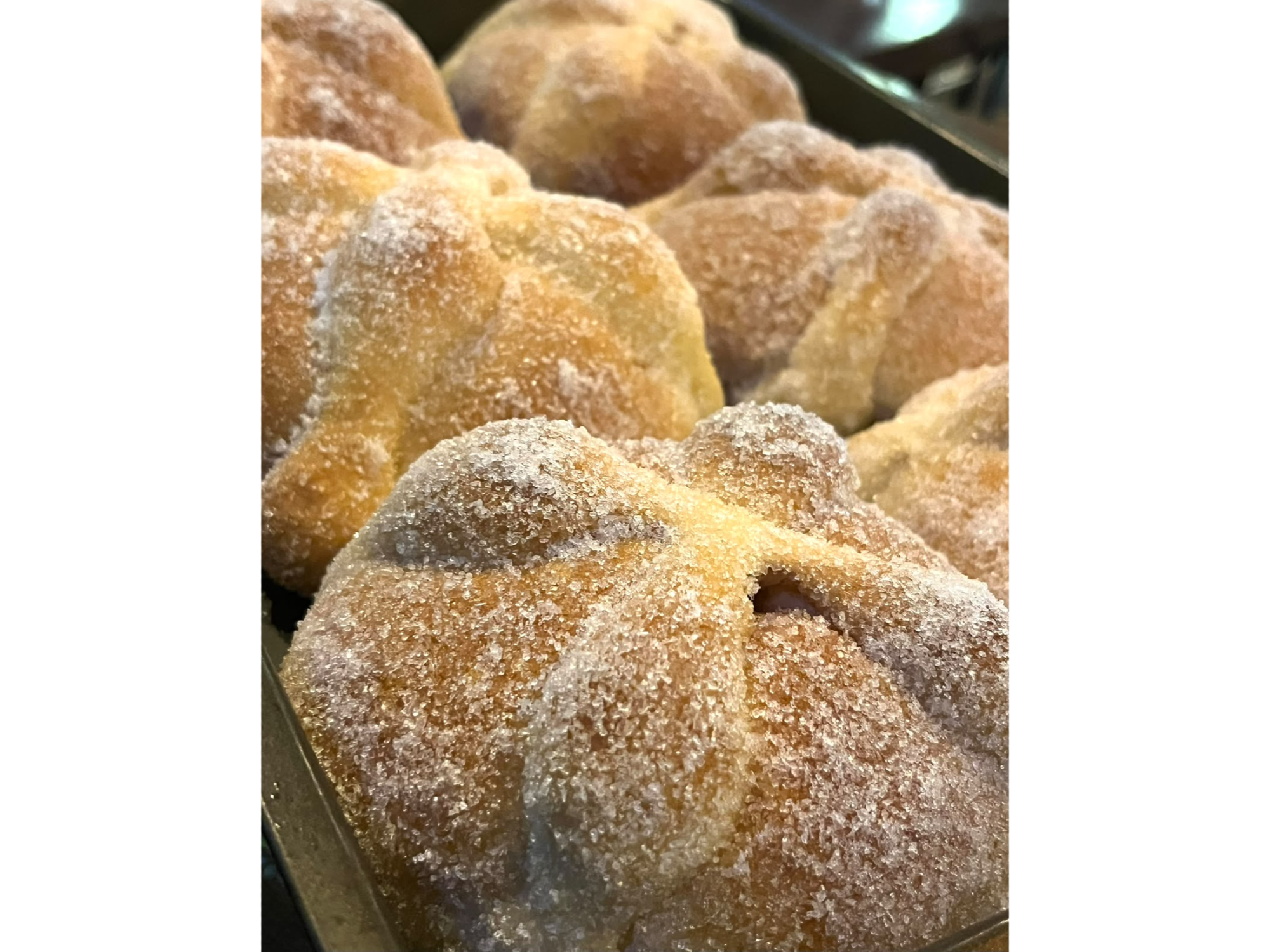 PAN DE MUERTO