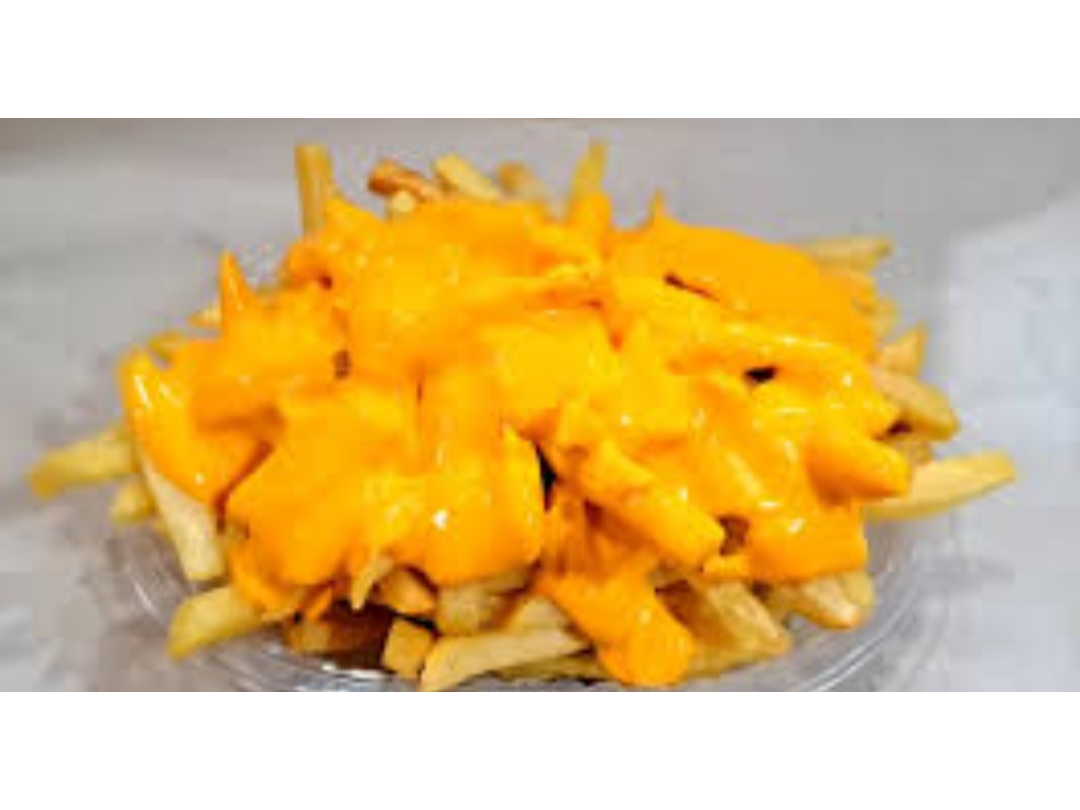 Papas fritas con cheddar