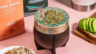 YERBAS Y TE