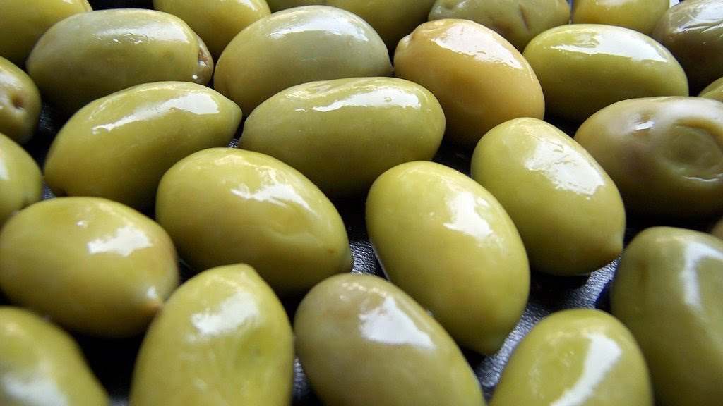 ACEITUNAS Y ACEITE DE OLIVA