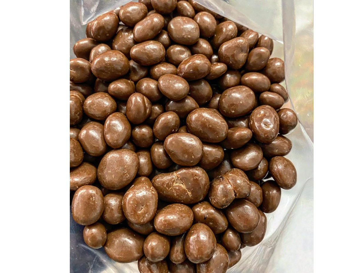 Almendras con choco negro x kg