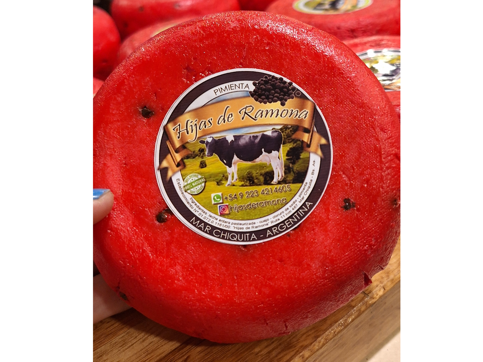 Queso artesanal de pimienta/ tambo de Mar Chiquita