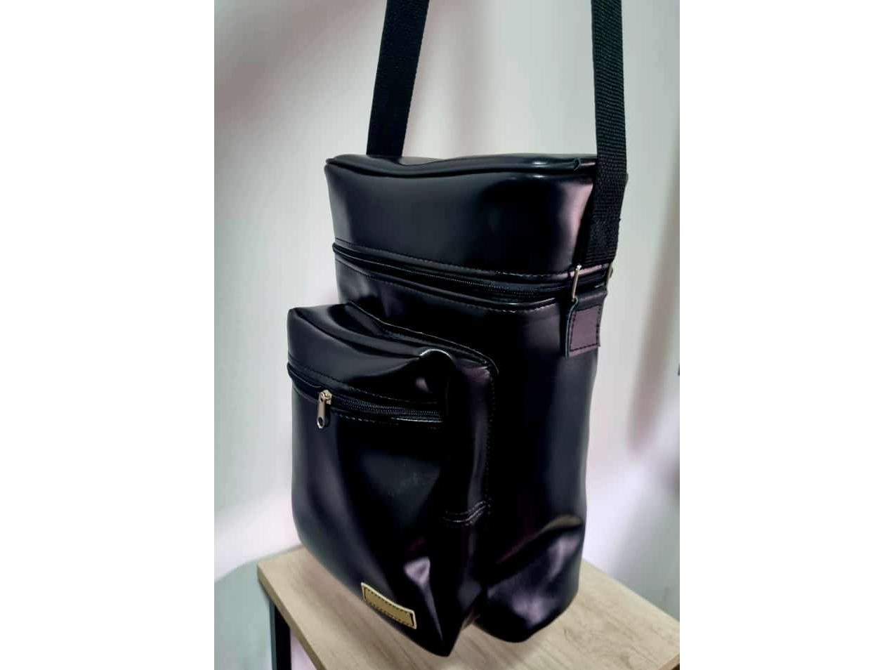 Morral simil cuero. Premiun