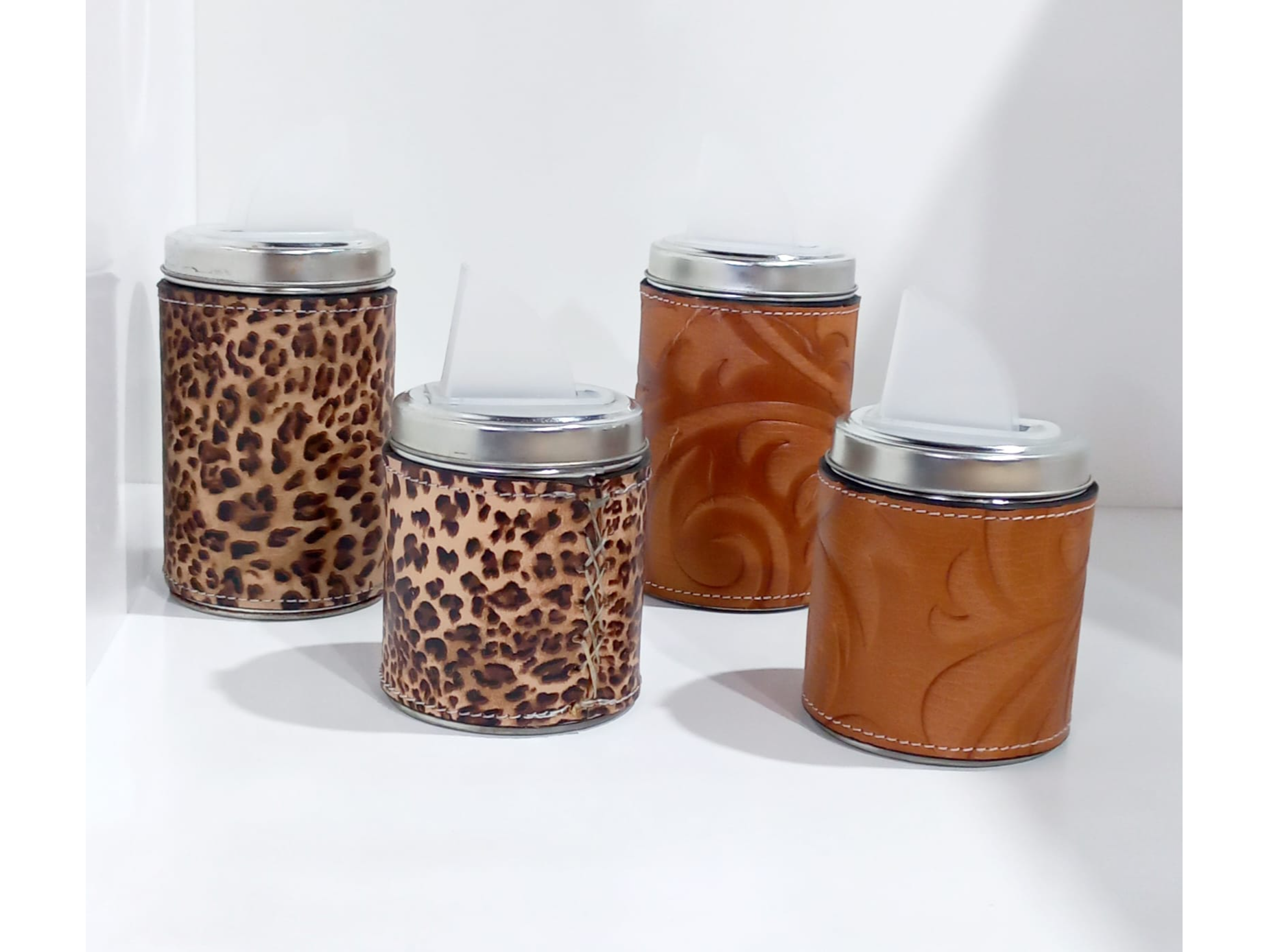 Latas cuero x 2