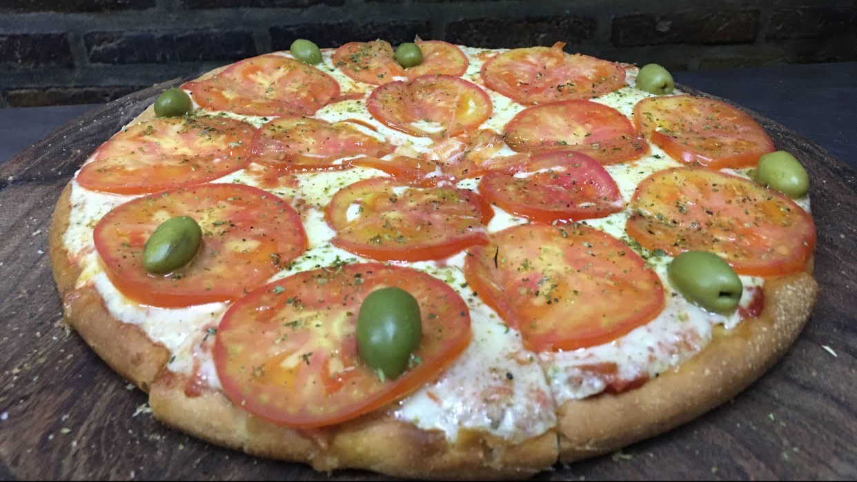 PIZZAS ENTERAS (8 PORCIONES)