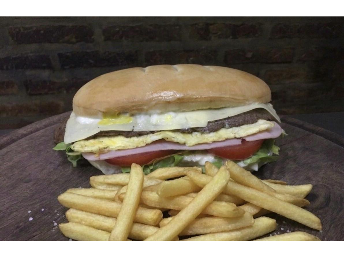 3 LOMOS CHICOS C/PAPAS