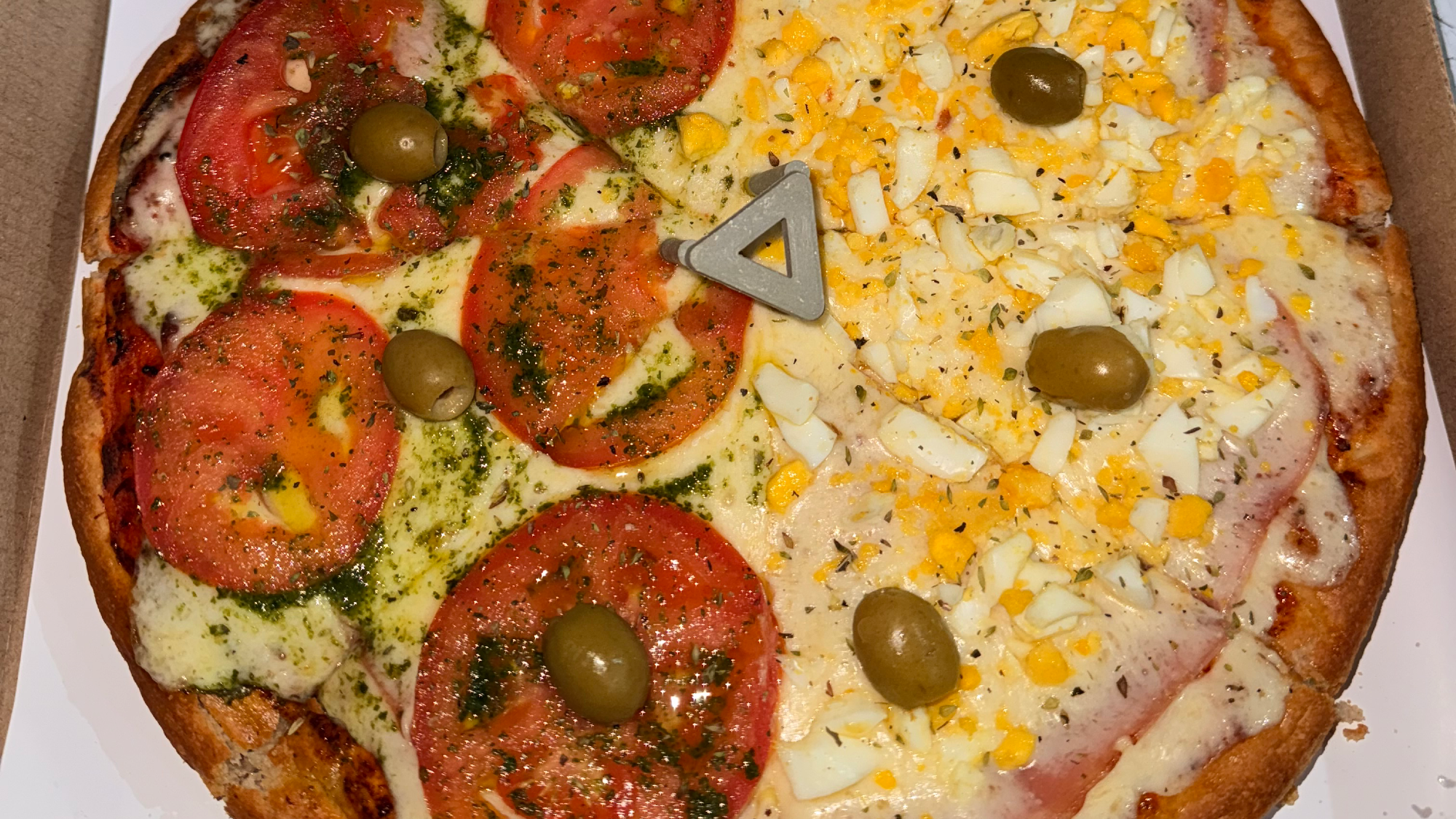 PIZZAS