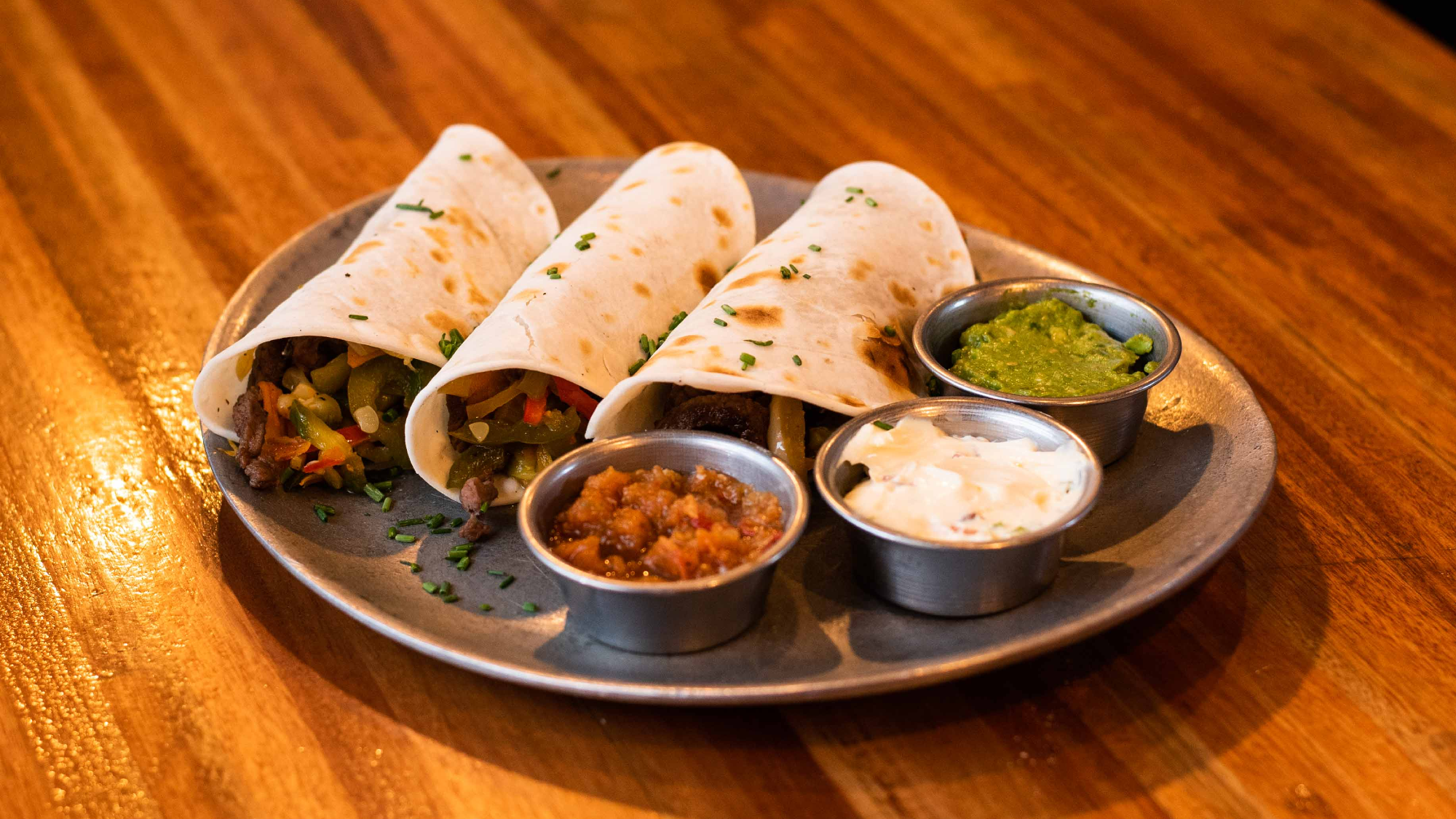 Tacos y quesadillas.