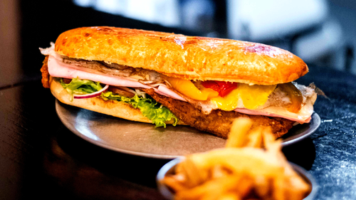 Lomos y sándwich.