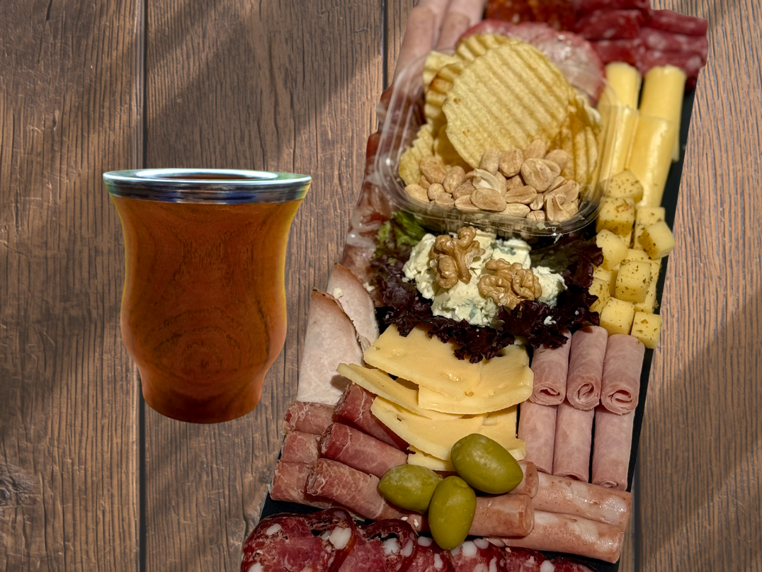 Picada + Mate Camionero