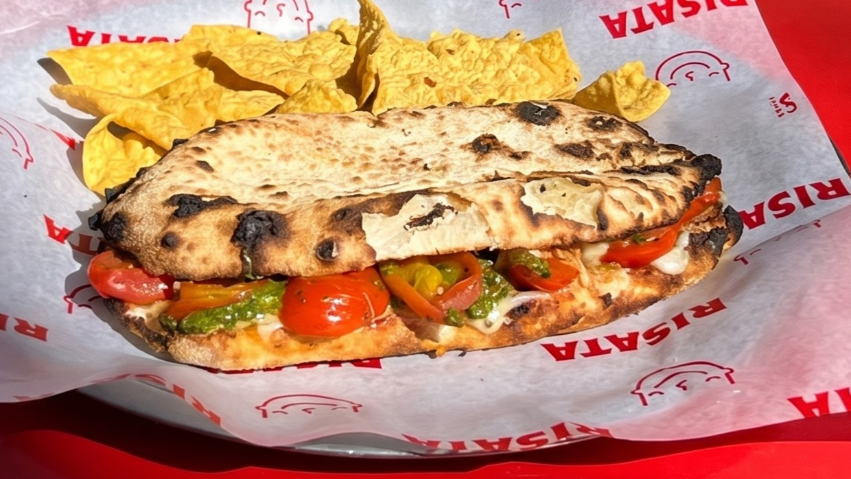 Paninos