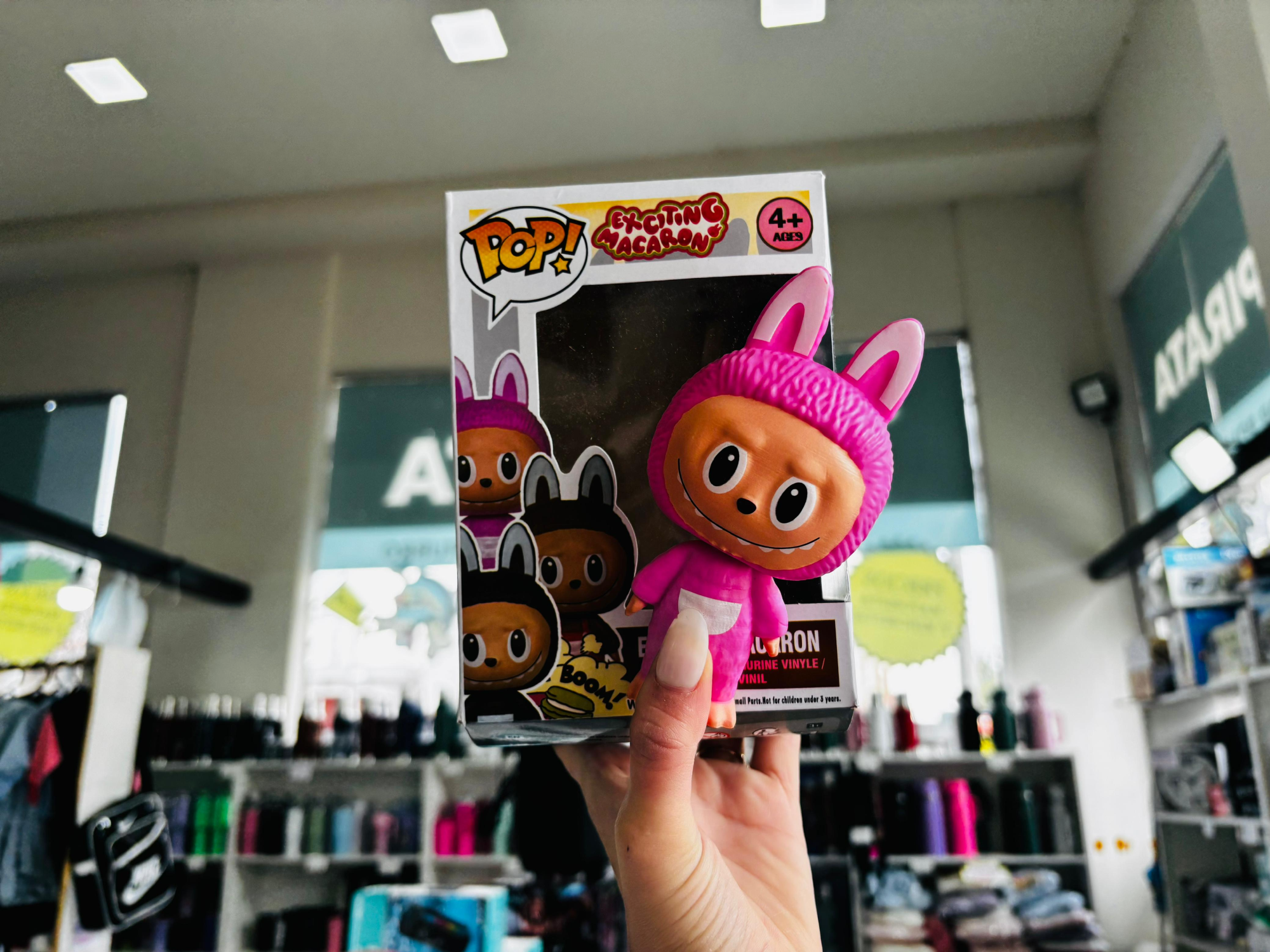 MUÑECO "LABUBU POP" EN CAJA CON VENTANA - COD.: 1941