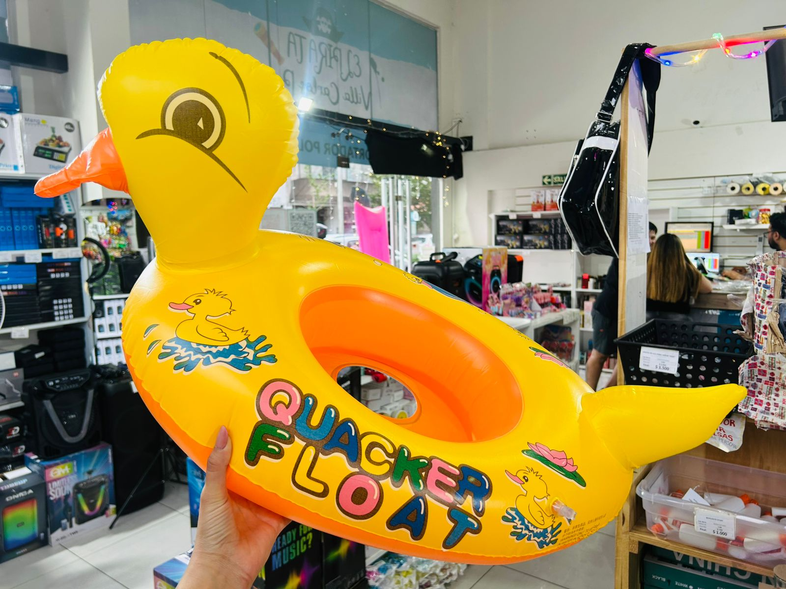 BOTE INFLABLE CON PASA PIERNAS "PATO AMARILLO" "NC-7010" - COD.:2477