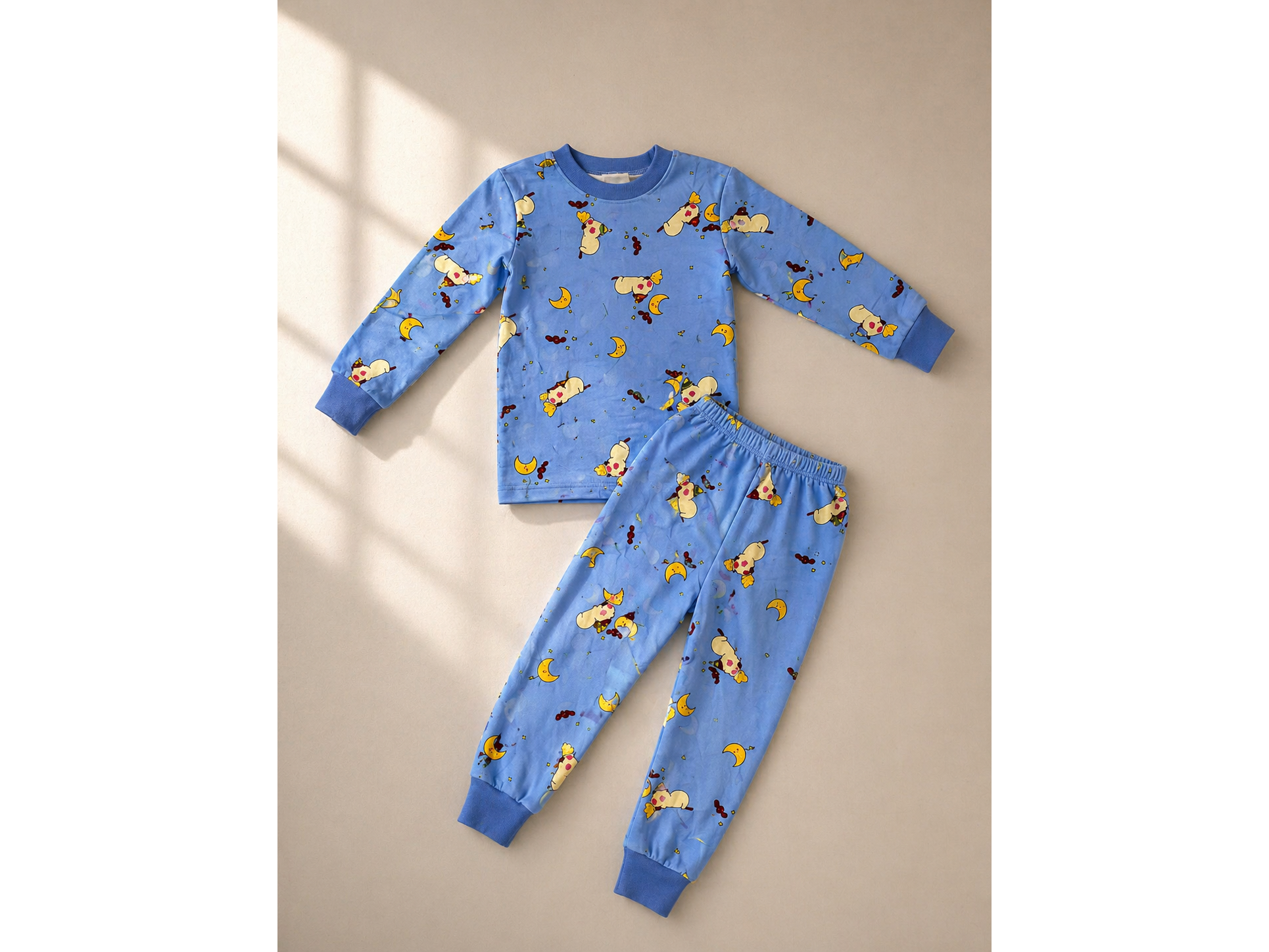 PIJAMA NIÑOS CON DISEÑOS BUZO Y PANTALON - COD.:1724