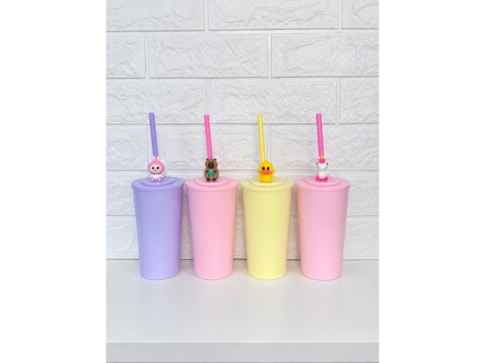 VASOS PLASTICOS PASTEL CON MUÑEQUITOS Y SORBETE