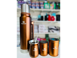 COMBO MATERO COMPLETO MATE, YERBERA, AZUCARERA, BOMBILLA EN CAJA 1lt Y 1,25lt - COD,: 1887