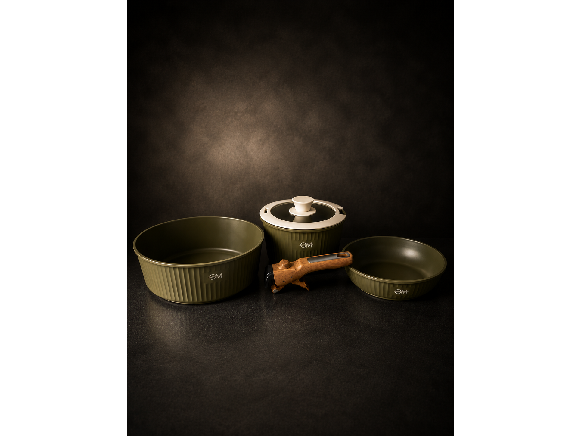 SET DE OLLAS DE ALUMINIO CON MANGO DESMONTABLE COD-2822