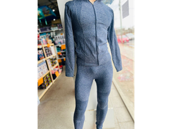 CONJUNTO DEPORTIVO FEMENINO CALZA LARGA, CAMPERA Y TOP - SIN ELECCION- COD.: 1989