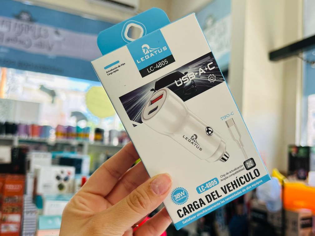CARGADOR PARA AUTO "LEGATUS" 38W CON FICHA USB Y C MODEL - COD.: 2599