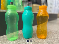 BOTELLA DE 800cc. REFORZADA DE COLORES - COD.: 839