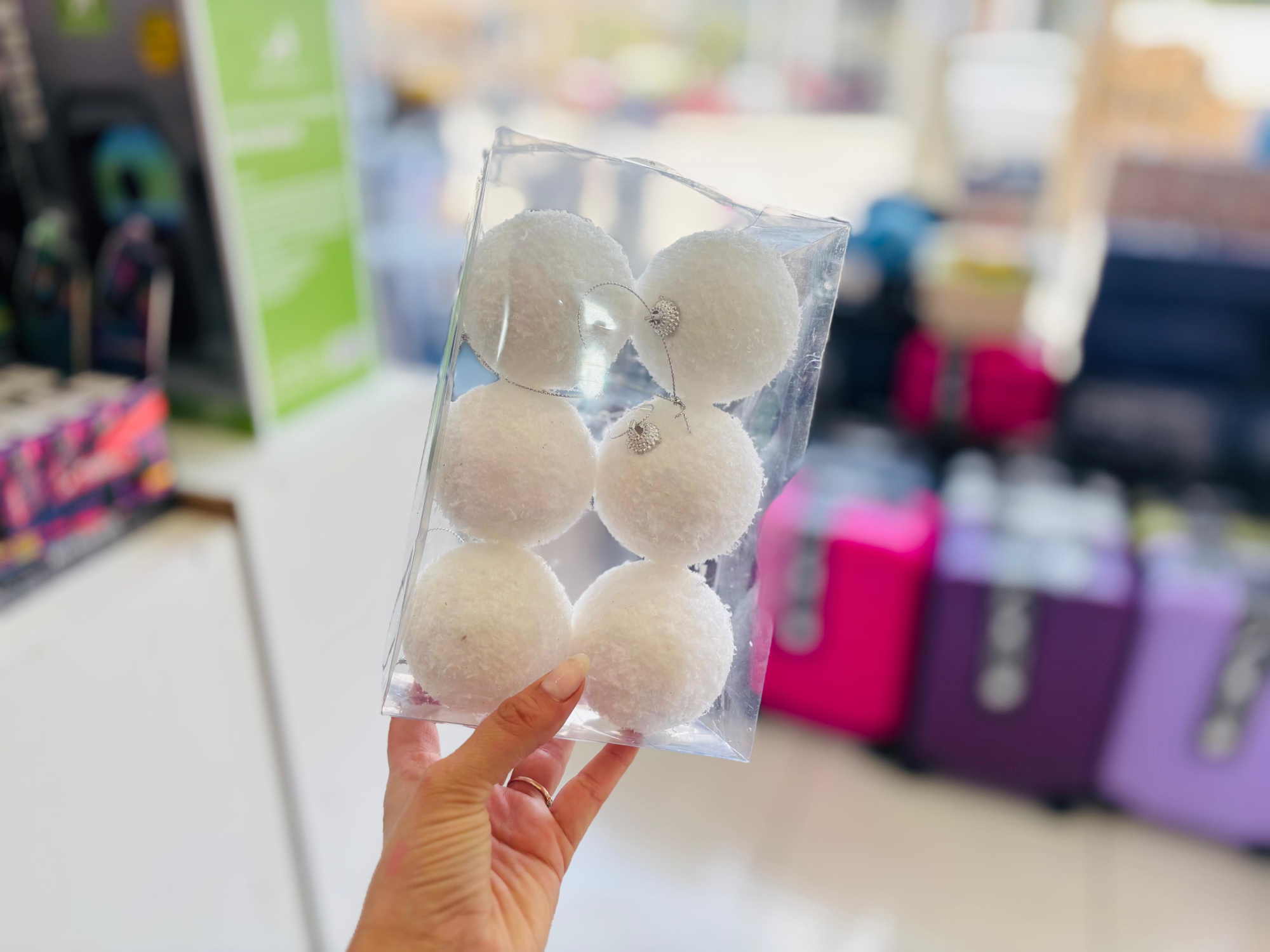 BOLITAS PARA ARBOL DE NAVIDAD NEVADAS GRANDES X 6 - COD.: 2297