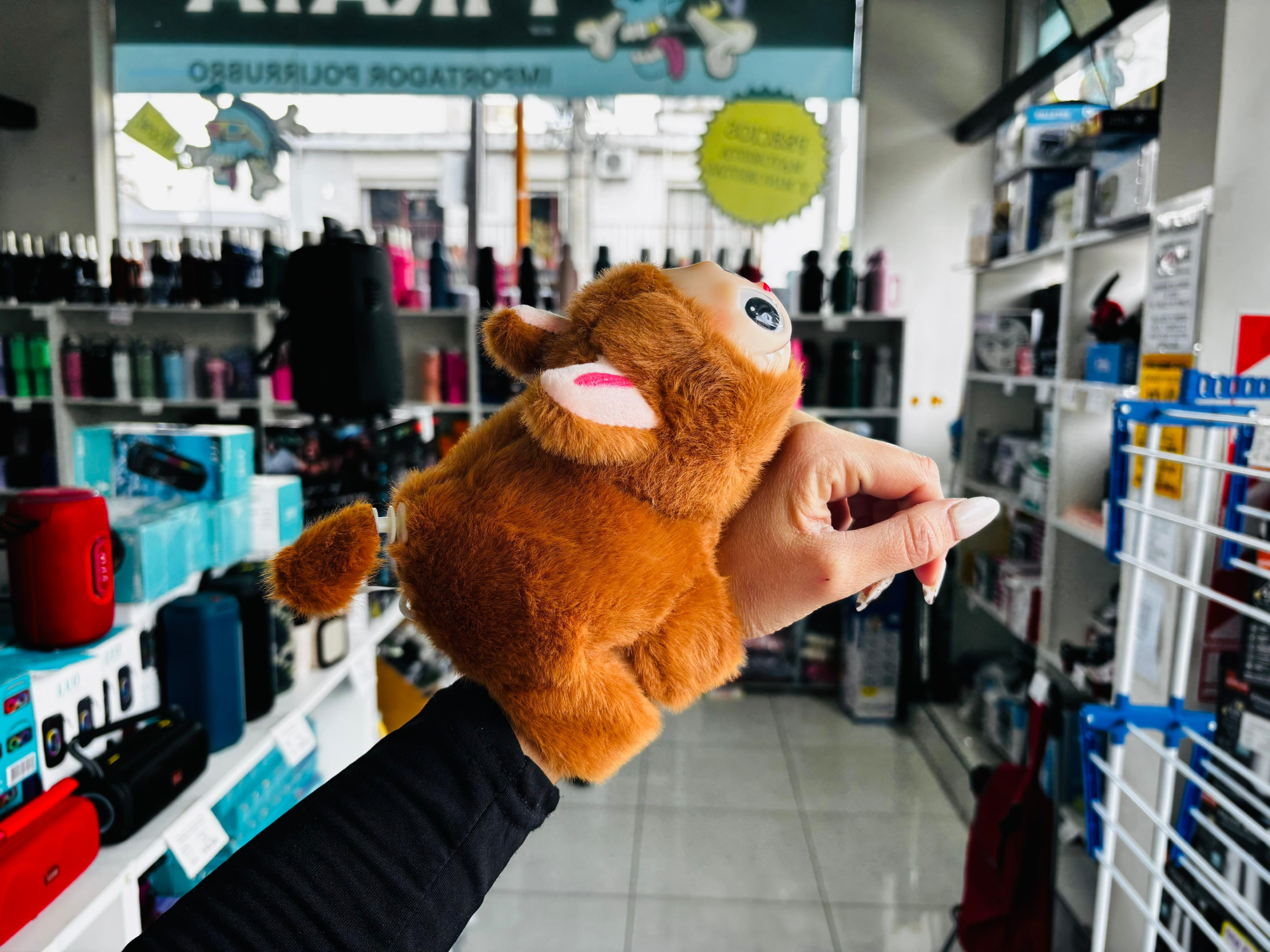 MUÑEQUERA "LABUBU" CON HELICE A CUERDA  - COD.: 1937