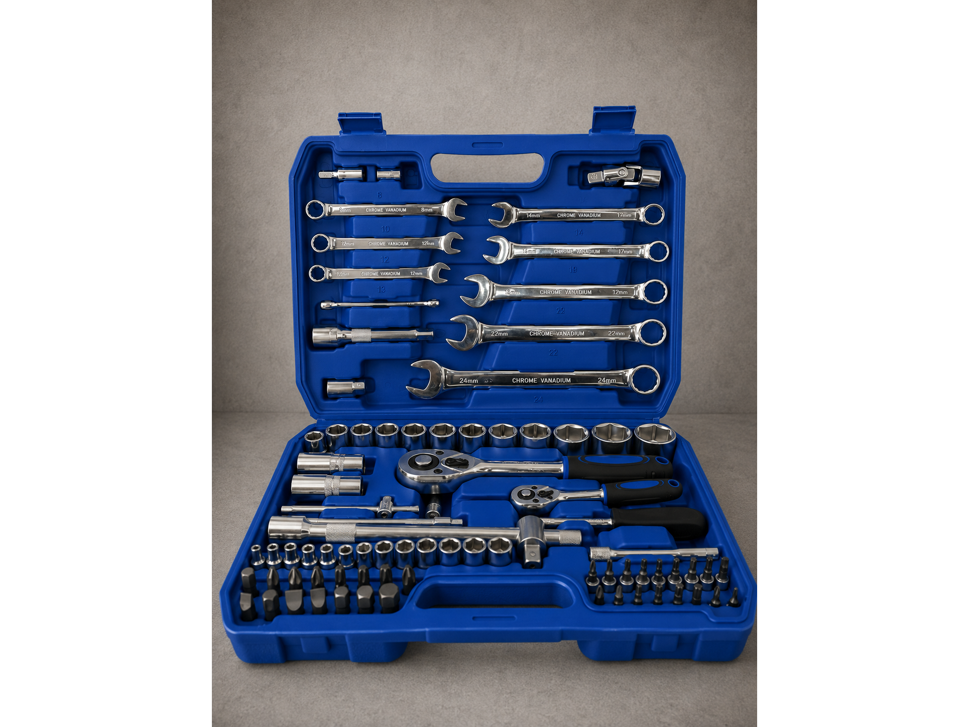 JUEGO DE LLAVES DE TUBOS 82PCS "CRV TOOLS " COD-2832