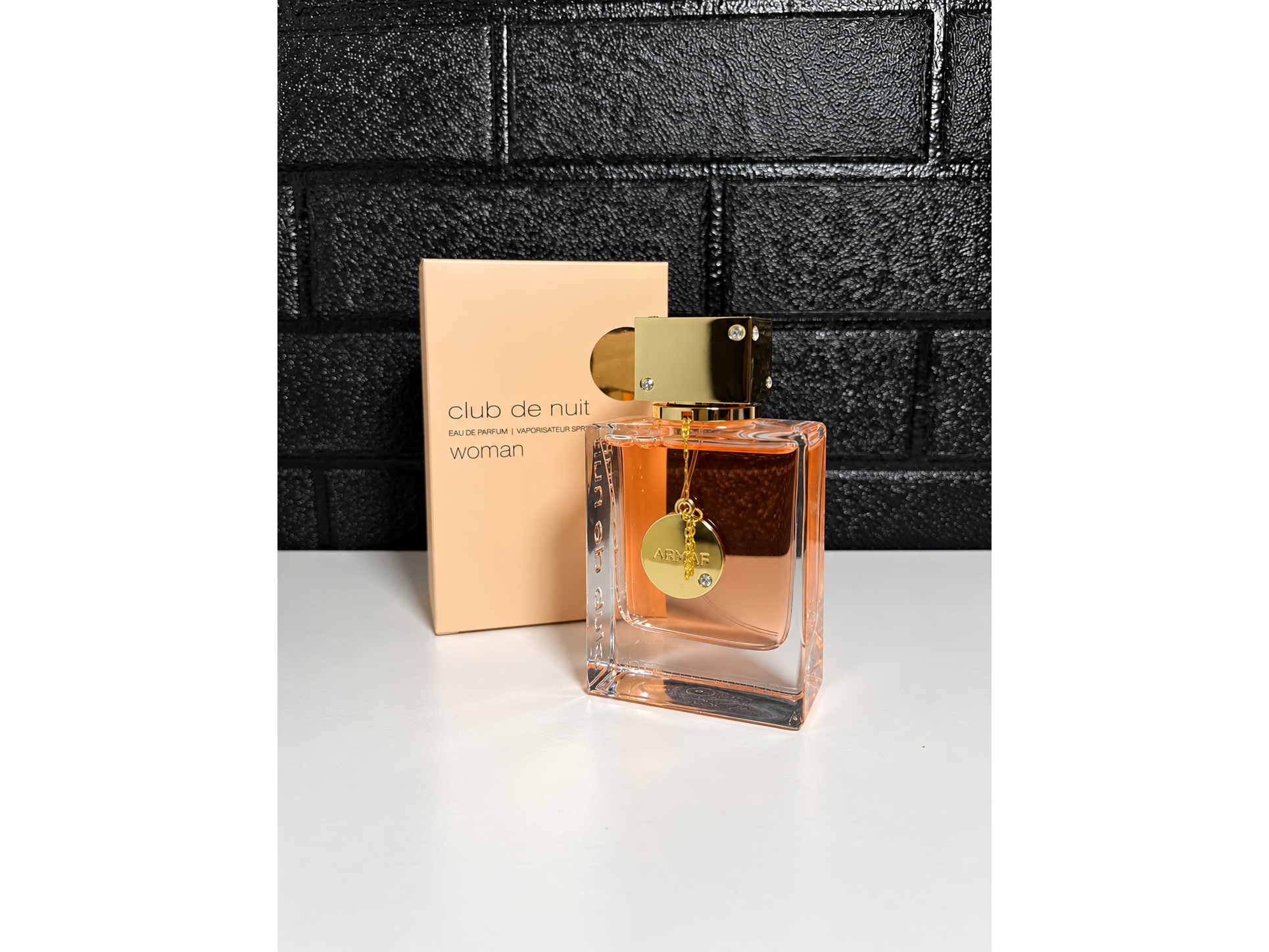 PERFUME "CLUB DE NUIT WOMAN" CAJA SALMON CLARITO - COD.: 1427