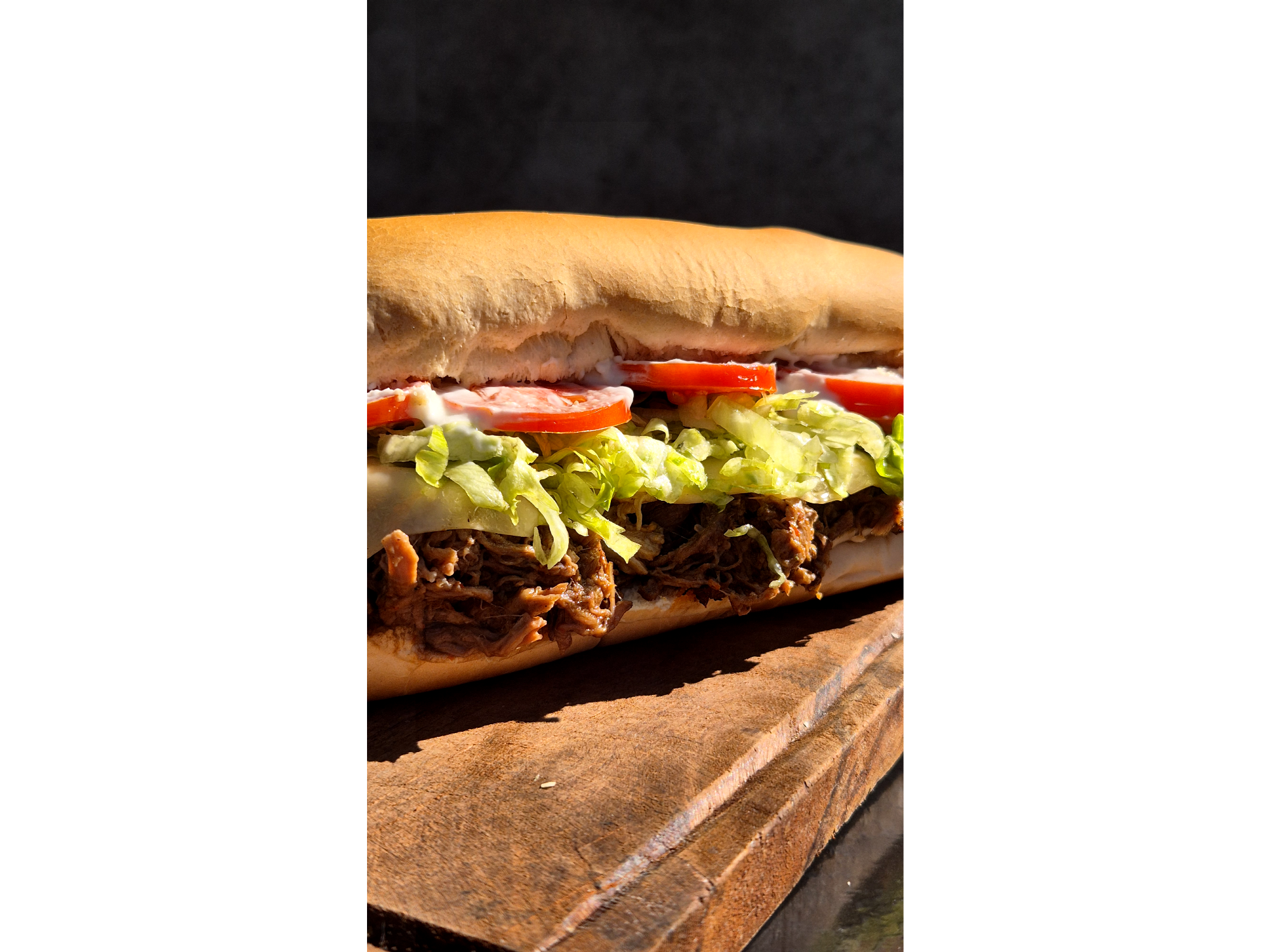 Sándwich de carne desmenuzada