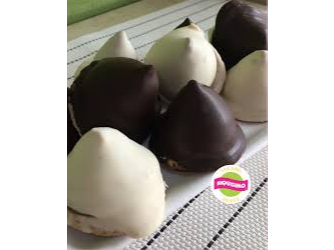 CONITOS DE DULCE DE LECHE BLANCO Y NEGRO