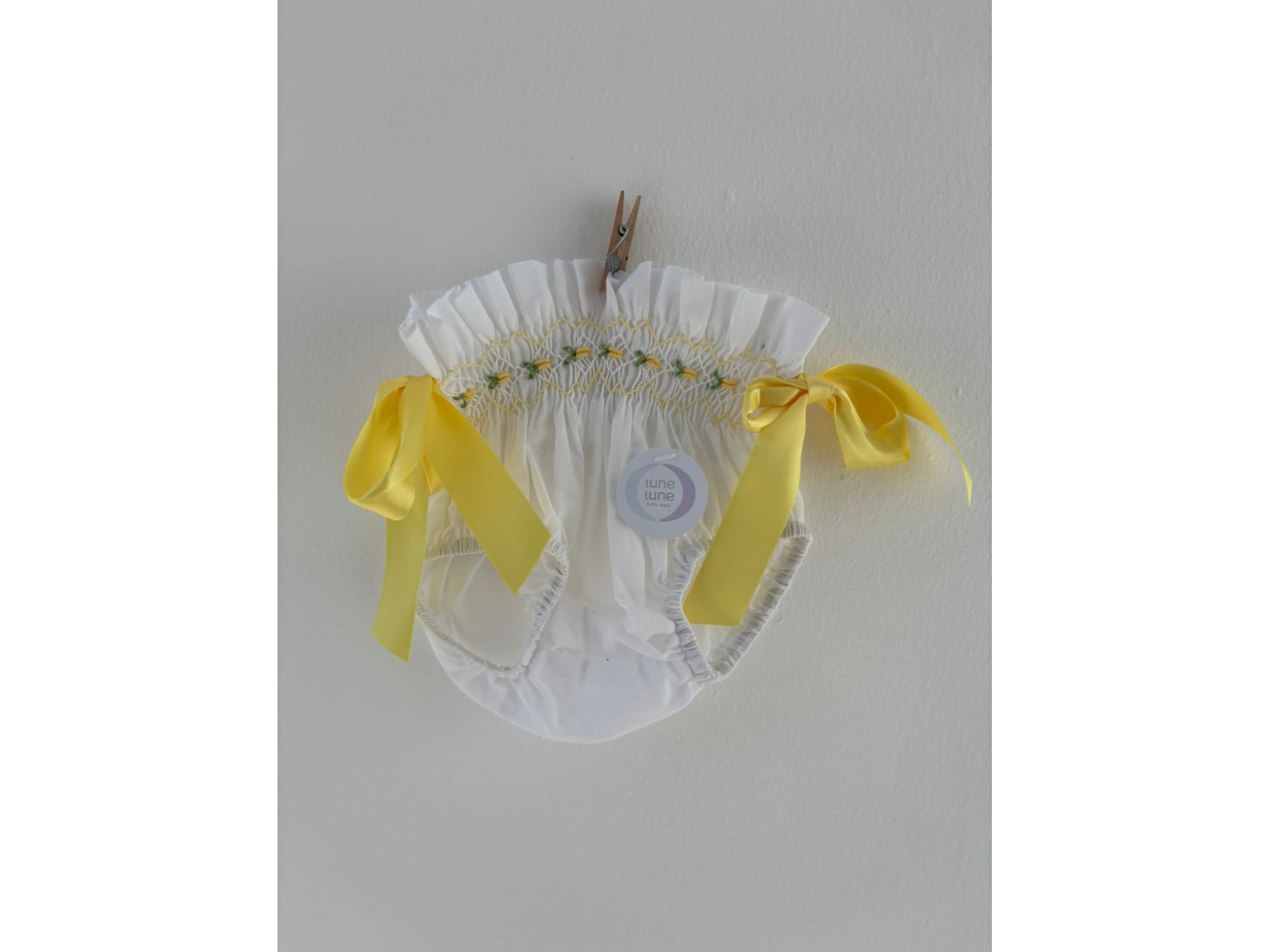 Cubrepañal Amarillo